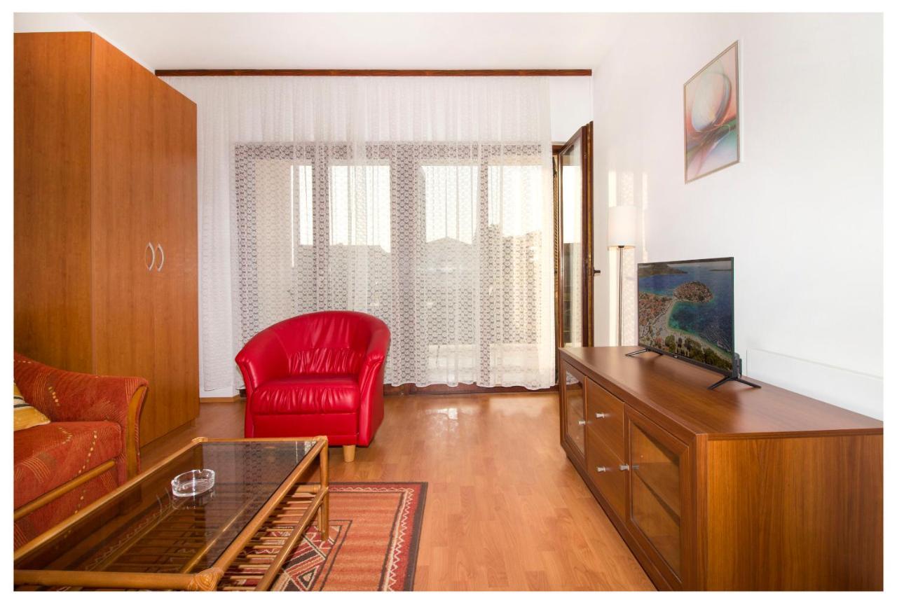 Apartment Zdravko Primošten Eksteriør bilde