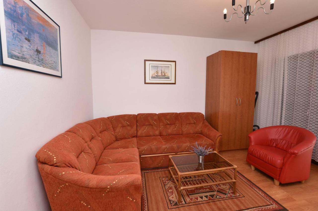Apartment Zdravko Primošten Eksteriør bilde