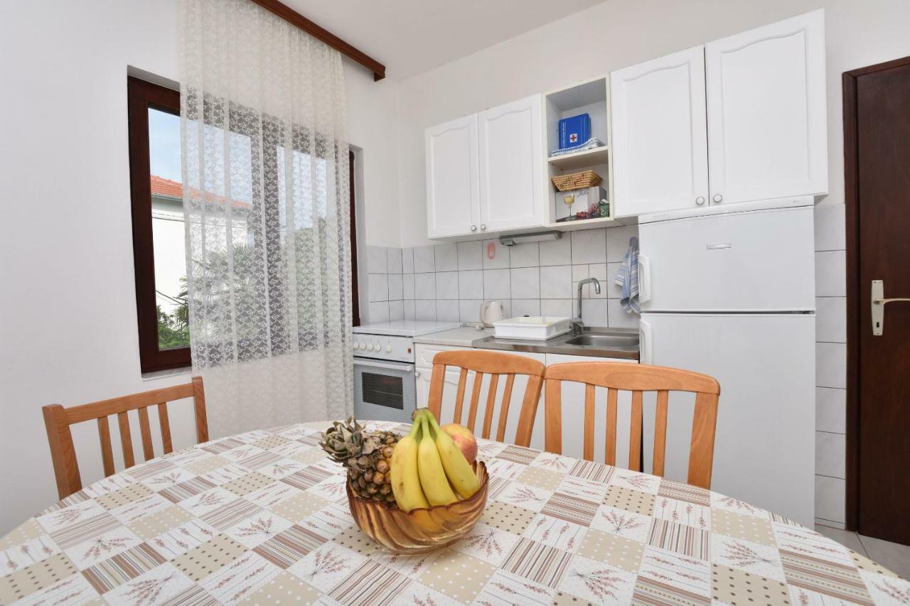 Apartment Zdravko Primošten Eksteriør bilde