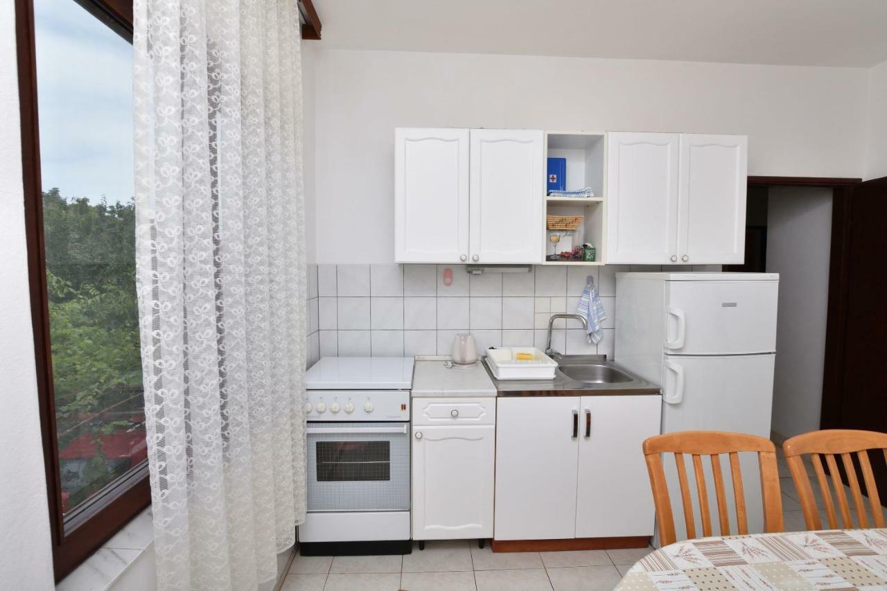 Apartment Zdravko Primošten Eksteriør bilde